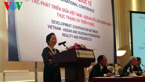 Vietnam reafirma voluntad de reforzar lazos entre ASEAN y Rusia
